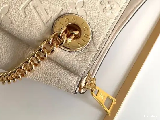 Cheap SURENE LOUIS VUITTON BB 0604